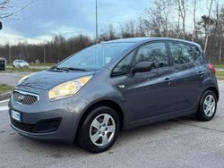 Grigio Usata 2011 Kia Venga LX Due volumi | 5500 € (Buon prezzo)