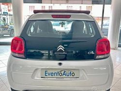 Argento Usata 2015 Citroën C1 PureTech Due volumi | 6900 € (Buon prezzo)