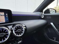 Nero Usata 2023 Mercedes A200 Night Tre volumi | 27.900 € (Buon prezzo)