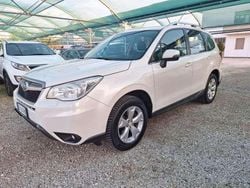 Bianco Usata 2015 Subaru Forester Comfort SUV | 8100 € (Buon prezzo)