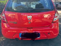 Rosso Usata 2010 Dacia Sandero Tre volumi | 3500 €