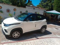 Bianco Usata 2021 Mahindra KUV100 SUV | 9400 € (Buon prezzo)