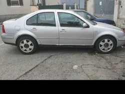 Usata 2001 VW Bora Tre volumi | 1000 €
