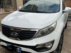 Bianco Usata 2012 Kia Sportage SUV | 6000 € (Buon prezzo)