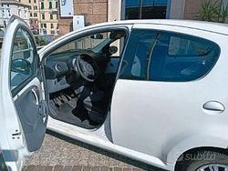 Bianco Usata 2010 Citroën C1 Due volumi | 2800 € (Ottimo prezzo)