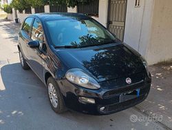 Nero Usata 2014 Fiat Punto Lounge Tre volumi | 2900 € (Super prezzo)