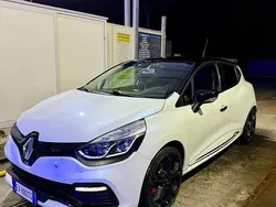 Usata 2015 Renault Clio R.S. R.S. Due volumi | 13.000 € (Buon prezzo)