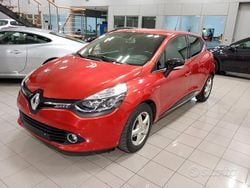 Rosso Usata 2016 Renault Clio IV LIMITED Tre volumi | 11.500 € (Molto cara)
