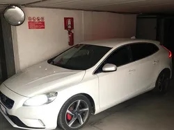 Usata 2015 Volvo V40 R-Design Station wagon | 8900 € (Cara)