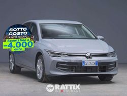 Moonstone grey Nuova 2025 VW Golf VIII Edition Tre volumi | 29.974 € (Buon prezzo)