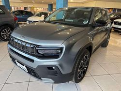 Tetto nero Nuova 2025 Jeep Avenger Summit SUV | 26.950 € (Buon prezzo)