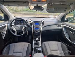 Nero Usata 2012 Hyundai i30 Tre volumi | 4000 € (Super prezzo)