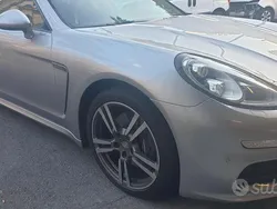 Usata 2014 Porsche Panamera Tre volumi | 28.000 € (Super prezzo)