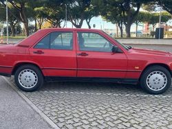 Rosso Usata 1986 Mercedes 190 Tre volumi | 7500 €