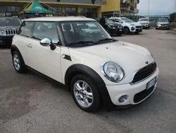 Beige Usata 2011 Mini ONE Due volumi | 6300 € (Buon prezzo)