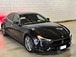 Nero Usata 2018 Maserati Ghibli Tre volumi | 26.900 € (Cara)