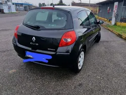 Usata 2006 Renault Clio II Tre volumi | 2800 € (Buon prezzo)