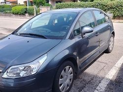 Grigio Usata 2007 Citroën C4 Tre volumi | 1700 € (Buon prezzo)