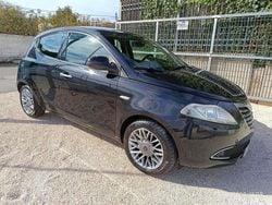 Nero Usata 2012 Lancia Ypsilon Gold Due volumi | 5800 € (Buon prezzo)