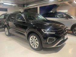 Carbon black Nuova 2025 VW T-Roc Edition SUV | 33.900 € (Buon prezzo)