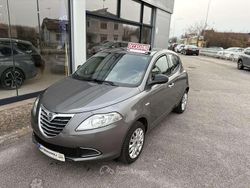 Grigio Usata 2013 Lancia Ypsilon Gold Due volumi | 6800 € (Cara)