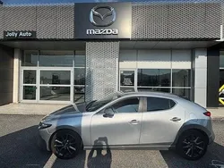 Grigio Usata 2023 Mazda 3 Tre volumi | 18.900 € (Super prezzo)
