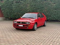 Rosso Usata 1992 Lancia Delta Due volumi | 105.000 €