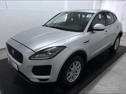 Grigio metallizzato Usata 2019 Jaguar E-Pace SUV | 19.970 € (Buon prezzo)