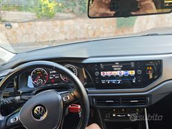 Grigio Usata 2021 VW Polo Tre volumi | 15.000 € (Buon prezzo)