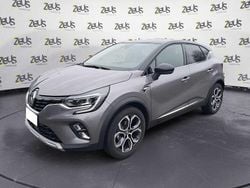 Grigio Usata 2023 Renault Captur Techno SUV | 18.700 € (Buon prezzo)