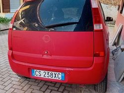Rosso Usata 2005 Opel Meriva Enjoy Monovolume | 1300 € (Ottimo prezzo)