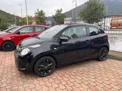 Nero Usata 2015 Citroën C1 PureTech Due volumi | 7490 € (Buon prezzo)