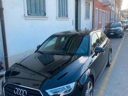 Nero Usata 2016 Audi A3 Tre volumi | 12.500 € (Buon prezzo)