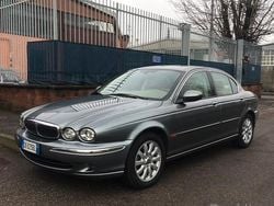 Usata 2003 Jaguar X-type Tre volumi | 5500 € (Buon prezzo)
