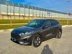 Grigio Usata 2022 Ford Kuga ST-Line SUV | 17.900 € (Ottimo prezzo)