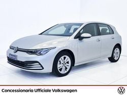 Grigio Usata 2024 VW Golf Life Tre volumi | 25.600 € (Buon prezzo)