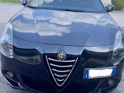 Usata 2015 Alfa Romeo Giulietta Sprint Due volumi | 10.250 € (Buon prezzo)