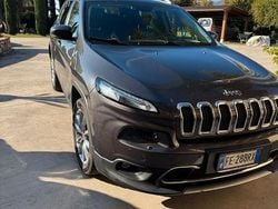 Grigio Usata 2016 Jeep Cherokee SUV | 9900 € (Super prezzo)