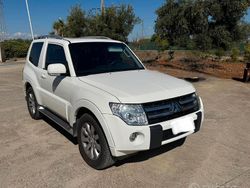 Bianco Usata 2010 Mitsubishi Pajero SUV | 15.000 € (Molto cara)