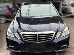 Blu Usata 2010 Mercedes E350 AMG Station wagon | 12.990 € (Cara)