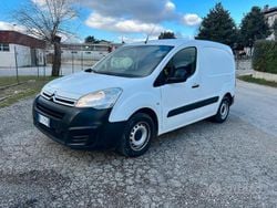 Usata 2016 Citroën Berlingo Monovolume | 3900 € (Buon prezzo)