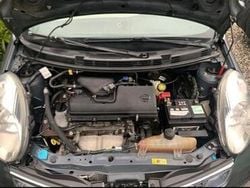 Grigio Usata 2006 Nissan Micra Due volumi | 1700 € (Buon prezzo)