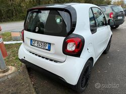 Bianco Usata 2016 Smart ForTwo Coupé Coupé | 10.400 €