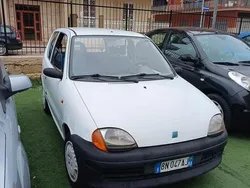 Bianco Usata 2000 Fiat Seicento Young Due volumi | 1200 € (Ottimo prezzo)