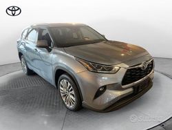Usata 2024 Toyota Highlander Lounge SUV | 58.800 €