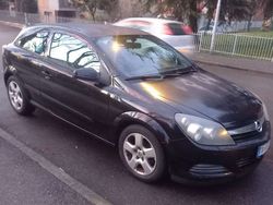 Nero Usata 2006 Opel Astra GTC Cosmo Coupé | 3100 € (Super prezzo)