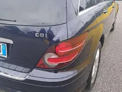 Usata 2009 Mercedes R280 Monovolume | 8700 € (Buon prezzo)
