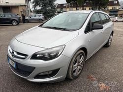 Grigio Usata 2014 Opel Astra Station wagon | 3750 € (Ottimo prezzo)