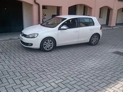 Bianco Usata 2009 VW Golf VI Tre volumi | 1990 € (Ottimo prezzo)