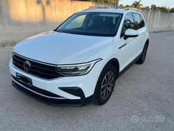 Bianco Usata 2022 VW Tiguan Life SUV | 27.400 € (Molto cara)